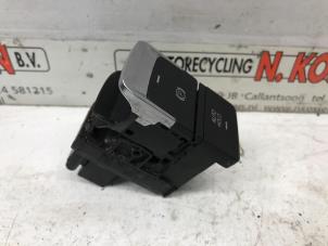 Gebruikte Handrem schakelaar Ford C-Max (DXA) 1.6 TDCi 16V Van Prijs op aanvraag aangeboden door N Kossen Autorecycling BV