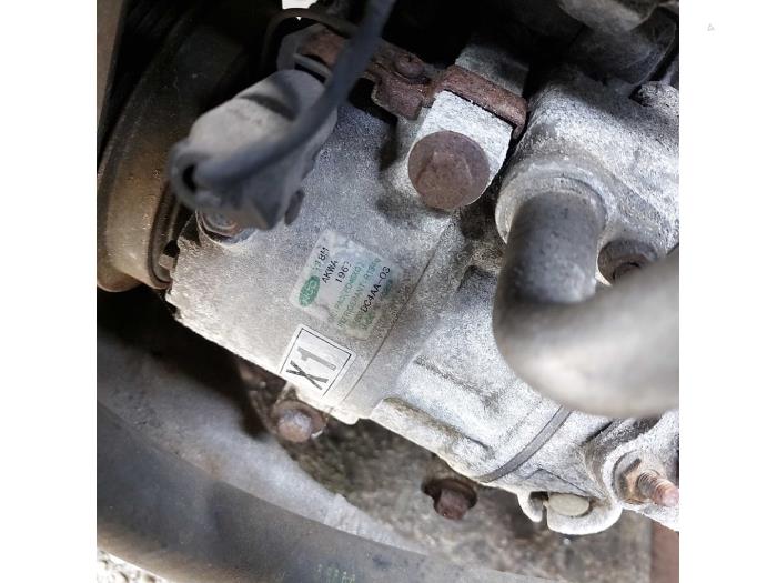 Gebruikte Pomp Airco Kia Magentis (GE) 2.0 CVVT 16V Prijs op aanvraag aangeboden door N Kossen Autorecycling BV