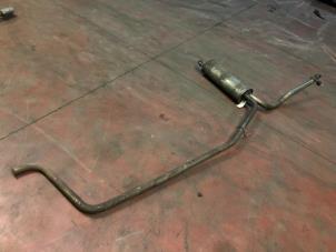 Gebruikte Uitlaat Einddemper Opel Vivaro 1.9 DI Prijs op aanvraag aangeboden door N Kossen Autorecycling BV