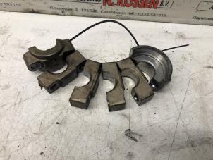 Gebruikte Cilinderkop Mitsubishi Outlander Prijs op aanvraag aangeboden door N Kossen Autorecycling BV