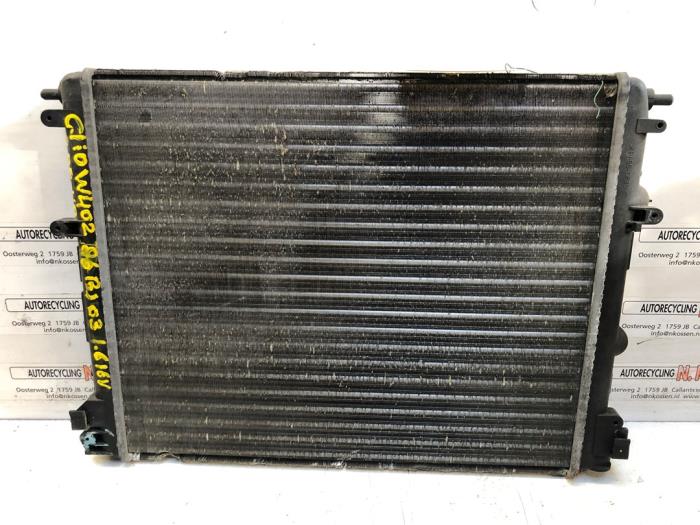 Gebruikte Radiateur Renault Clio II (BB/CB) 1.6 16V Prijs op aanvraag aangeboden door N Kossen Autorecycling BV