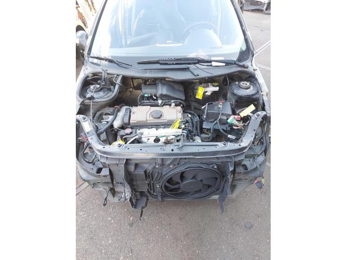 Gebruikte Radiateur Peugeot 206+ (2L/M) 1.4 XS Prijs op aanvraag aangeboden door N Kossen Autorecycling BV