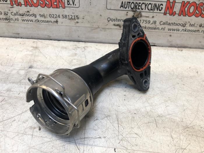 Gebruikte Intercooler Buis Ford Focus 4 Wagon 1.0 EcoBoost 12V Hybrid 125 Prijs op aanvraag aangeboden door N Kossen Autorecycling BV