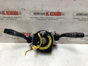 Gebruikte Combischakelaar Stuurkolom Lexus IS (E2) 200 2.0 24V Prijs op aanvraag aangeboden door N Kossen Autorecycling BV