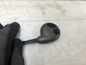 Gebruikte Sleutel behuizing Hyundai H300 Prijs op aanvraag aangeboden door N Kossen Autorecycling BV