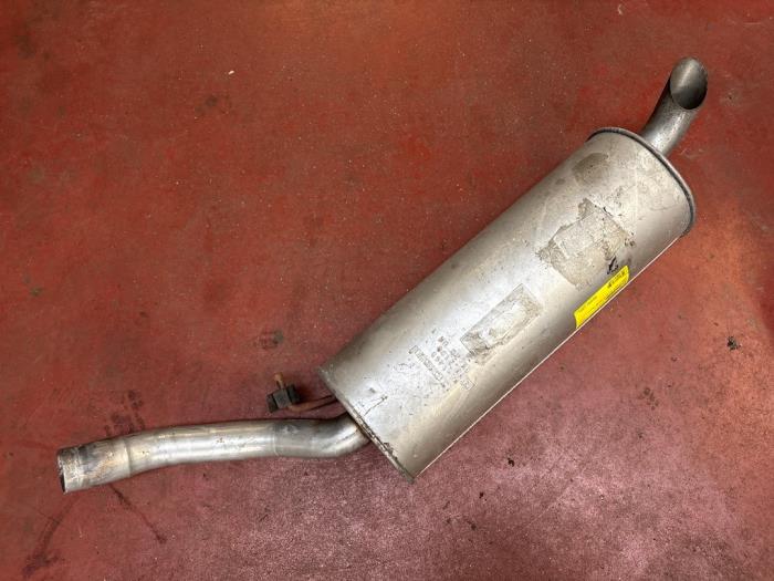 Gebruikte Uitlaat Einddemper Fiat Stilo (192A/B) 1.6 16V 3-Drs. Prijs op aanvraag aangeboden door N Kossen Autorecycling BV