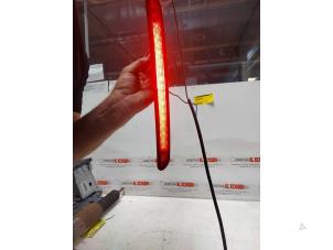 Gebruikte Extra Remlicht midden Volkswagen Up! (121) 1.0 12V 60 Prijs op aanvraag aangeboden door N Kossen Autorecycling BV