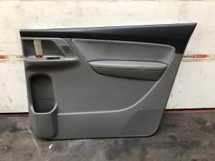 Gebruikte Schuifdeur bekleding rechts Seat Alhambra (7N) 2.0 TDI 16V Prijs op aanvraag aangeboden door N Kossen Autorecycling BV