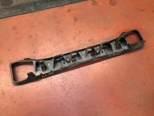 Gebruikte Bumperframe achter Peugeot 208 Prijs op aanvraag aangeboden door N Kossen Autorecycling BV