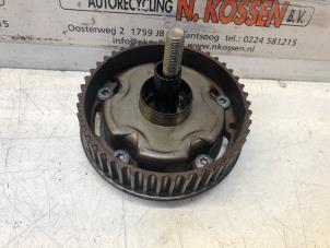 Gebruikte Nokkenas Tandwiel Opel Astra Prijs op aanvraag aangeboden door N Kossen Autorecycling BV