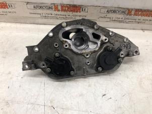 Gebruikte Distributiedeksel Mercedes C-Klasse Prijs op aanvraag aangeboden door N Kossen Autorecycling BV