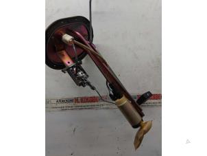 Gebruikte Benzinepomp Mazda MX-5 (NB18/35/8C) 1.6i 16V Prijs op aanvraag aangeboden door N Kossen Autorecycling BV