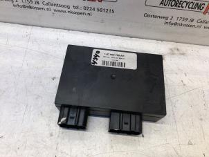 Gebruikte Comfort Module Volkswagen New Beetle (9C1/9G1) 2.0 Prijs op aanvraag aangeboden door N Kossen Autorecycling BV