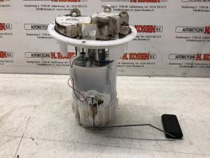 Gebruikte Benzinepomp Peugeot 208 I (CA/CC/CK/CL) 1.0 Vti 12V PureTech Prijs op aanvraag aangeboden door N Kossen Autorecycling BV