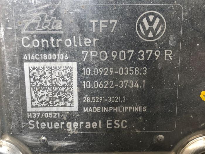ABS Pomp van een Volkswagen Touareg 2015