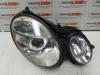 Mercedes E-Klasse Koplamp rechts