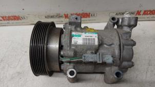 Gebruikte Pomp Airco Renault Twingo II (CN) 1.2 16V Prijs op aanvraag aangeboden door N Kossen Autorecycling BV