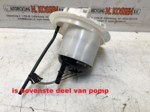 Gebruikte Benzinepomp Jaguar XF Prijs op aanvraag aangeboden door N Kossen Autorecycling BV