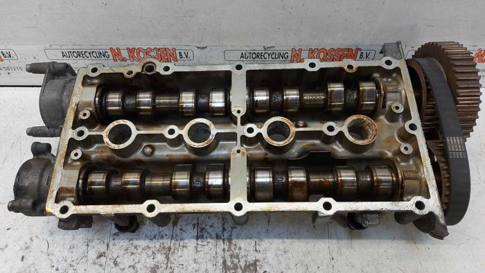 Gebruikte Nokkenas set Seat Ibiza III (6L1) 1.4 16V 100 Prijs op aanvraag aangeboden door N Kossen Autorecycling BV