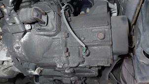Gebruikte Versnellingsbak Mazda 5 (CR19) 2.0i 16V Prijs op aanvraag aangeboden door N Kossen Autorecycling BV