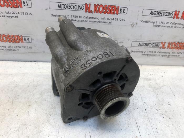 Gebruikte Dynamo Renault Espace (JK) 2.0 16V Turbo Prijs op aanvraag aangeboden door N Kossen Autorecycling BV