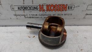 Gebruikte Zuiger Toyota Corolla Verso (R10/11) 1.8 16V VVT-i Prijs op aanvraag aangeboden door N Kossen Autorecycling BV