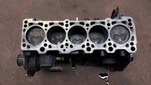 Gebruikte Motor Onderblok Volkswagen Transporter Prijs op aanvraag aangeboden door N Kossen Autorecycling BV