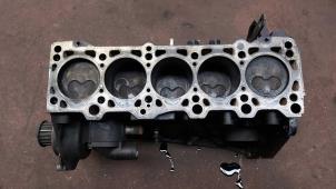 Gebruikte Zuiger Volkswagen Transporter Prijs op aanvraag aangeboden door N Kossen Autorecycling BV