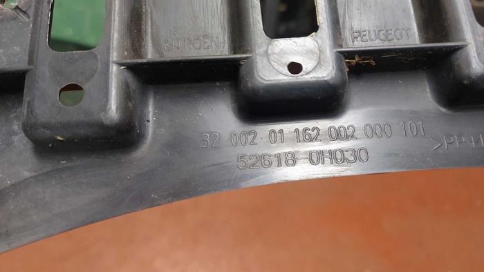 Bodem beschermplaat van een Toyota Aygo (B40) 1.0 12V VVT-i 2016