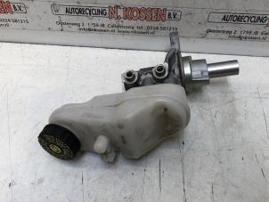 Gebruikte Hoofdremcilinder Toyota Aygo (B40) 1.0 12V VVT-i Prijs op aanvraag aangeboden door N Kossen Autorecycling BV