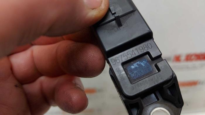 Gebruikte Map Sensor (inlaatspruitstuk) Citroen Berlingo 1.6 BlueHDI 75 Prijs op aanvraag aangeboden door N Kossen Autorecycling BV