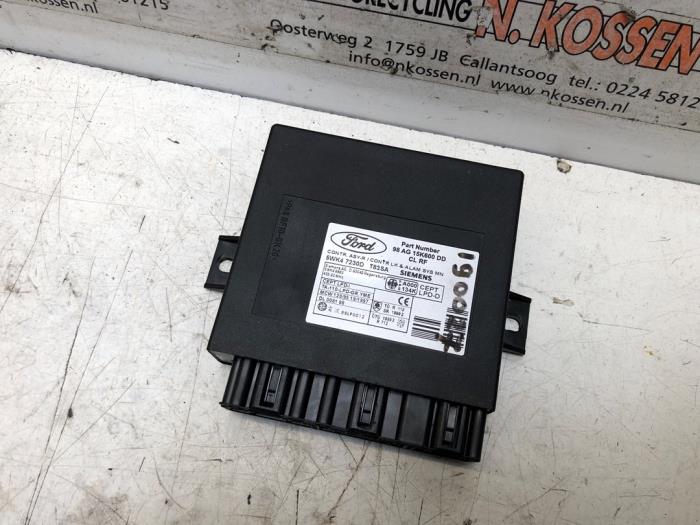 Gebruikte Comfort Module Ford Focus 1 Wagon 1.6 16V Prijs op aanvraag aangeboden door N Kossen Autorecycling BV