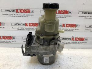 Gebruikte Servopomp Dacia Lodgy (JS) 1.2 TCE 16V Prijs op aanvraag aangeboden door N Kossen Autorecycling BV