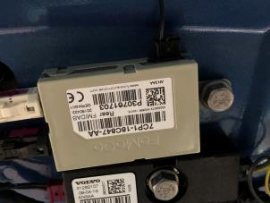 Gebruikte Radio versterker Volvo V40 Prijs op aanvraag aangeboden door N Kossen Autorecycling BV