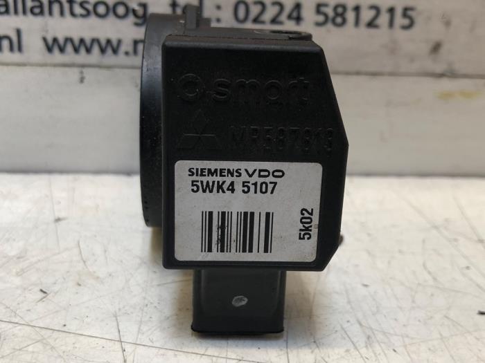 Immobiliser module van een Mitsubishi Colt 2007