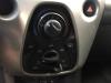 Airco bedieningspaneel van een Toyota Aygo (B40) 1.0 12V VVT-i 2018