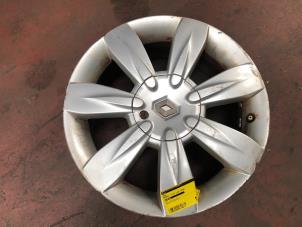 Gebruikte Velg Renault Clio III (BR/CR) 1.4 16V Prijs op aanvraag aangeboden door N Kossen Autorecycling BV