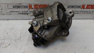 Gebruikte Hogedrukpomp Seat Alhambra (7N) 2.0 TDI 16V Prijs op aanvraag aangeboden door N Kossen Autorecycling BV