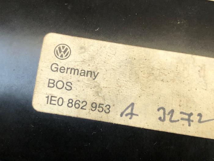 Windscherm van een Volkswagen Golf III Cabrio Restyling (1E7) 1.8 Kat. 2001