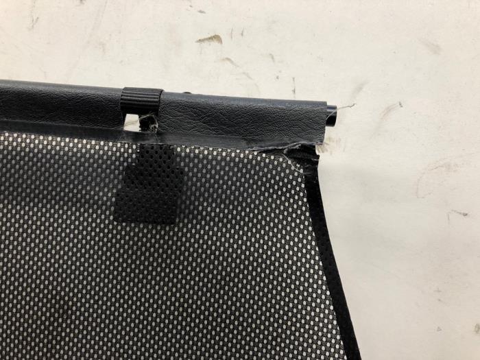 Windscherm van een Volkswagen Golf III Cabrio Restyling (1E7) 1.8 Kat. 2001