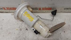 Gebruikte Benzinepomp Daihatsu Cuore (L251/271/276) 1.0 12V DVVT Prijs op aanvraag aangeboden door N Kossen Autorecycling BV