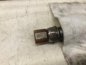 Gebruikte Druksensor Volkswagen Passat Variant (3C5) 2.0 TDI 16V Bluemotion Prijs op aanvraag aangeboden door N Kossen Autorecycling BV