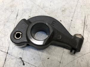 Gebruikte Tuimelaar Mitsubishi L-300 (P..) 2.5D Prijs op aanvraag aangeboden door N Kossen Autorecycling BV