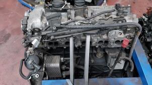 Gebruikte Cilinderkop Mercedes C (W203) 2.7 C-270 CDI 20V Prijs op aanvraag aangeboden door N Kossen Autorecycling BV