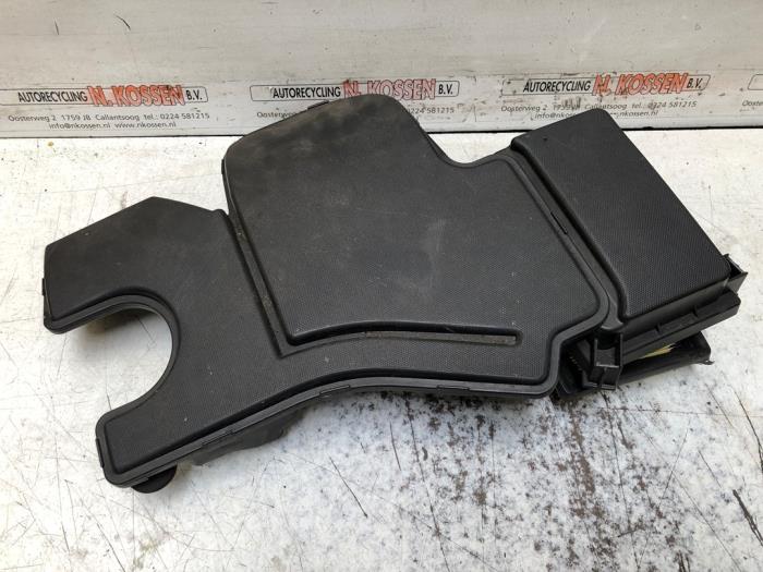 Gebruikte Luchtfilterhuis Toyota Aygo (B40) 1.0 12V VVT-i Prijs op aanvraag aangeboden door N Kossen Autorecycling BV