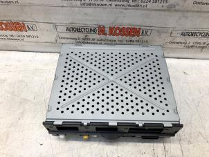 Gebruikte Radio module Audi A6 (C6) 2.4 V6 24V Prijs op aanvraag aangeboden door N Kossen Autorecycling BV