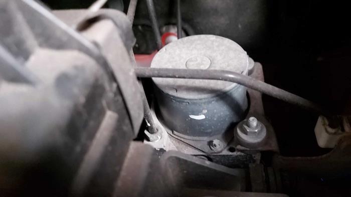 Gebruikte ABS Pomp Mitsubishi Colt Prijs op aanvraag aangeboden door N Kossen Autorecycling BV