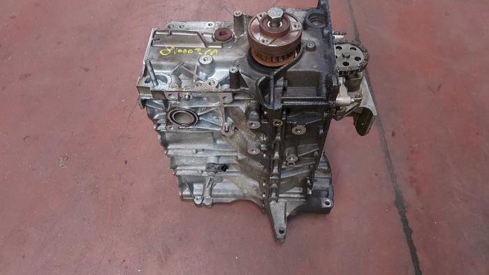 Gebruikte Motor Onderblok Peugeot 206 (2A/C/H/J/S) 1.4 XR,XS,XT,Gentry Prijs op aanvraag aangeboden door N Kossen Autorecycling BV