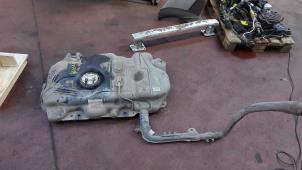 Gebruikte Tank Citroen Jumpy (G9) 1.6 HDI 16V Prijs op aanvraag aangeboden door N Kossen Autorecycling BV