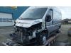Portiergreep 2Deurs links van een Peugeot Boxer (U9) 2.2 Blue HDi 140 2020